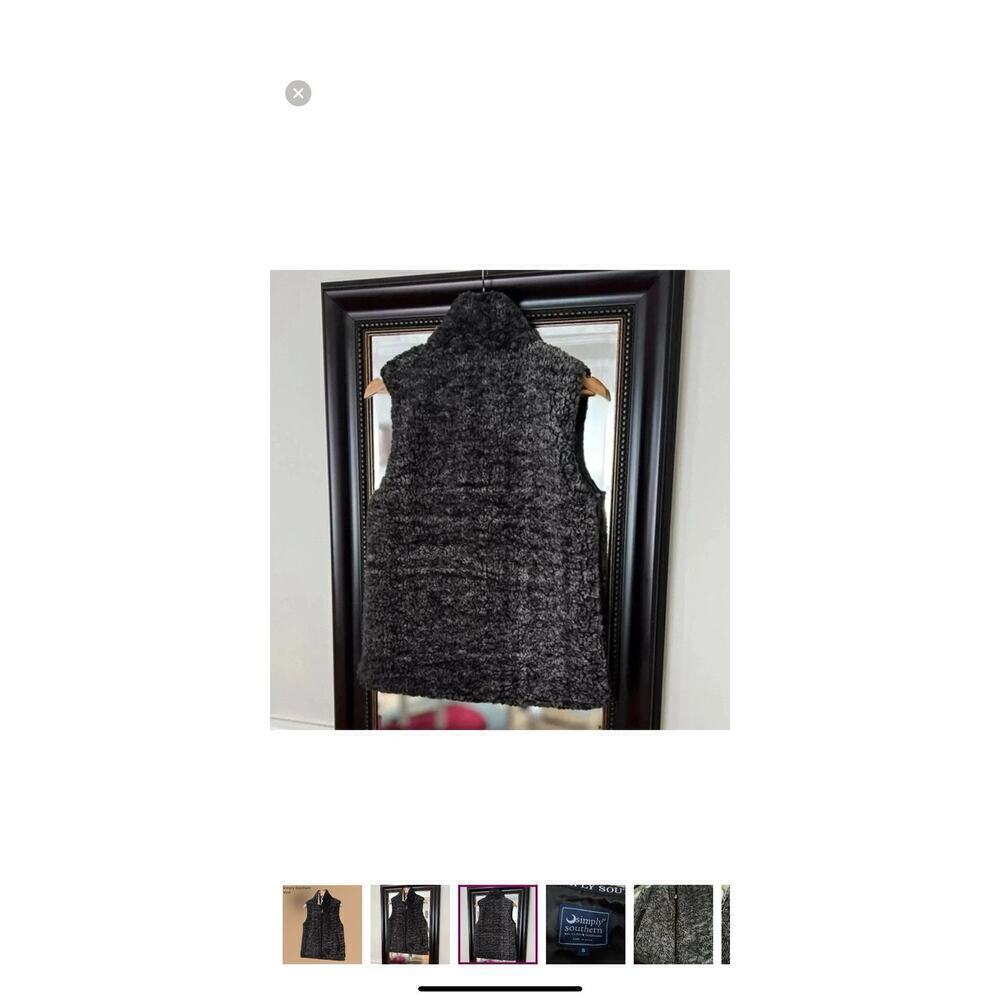 Simply Southern Gray Sherpa Vest Small - Picture 4 of 7